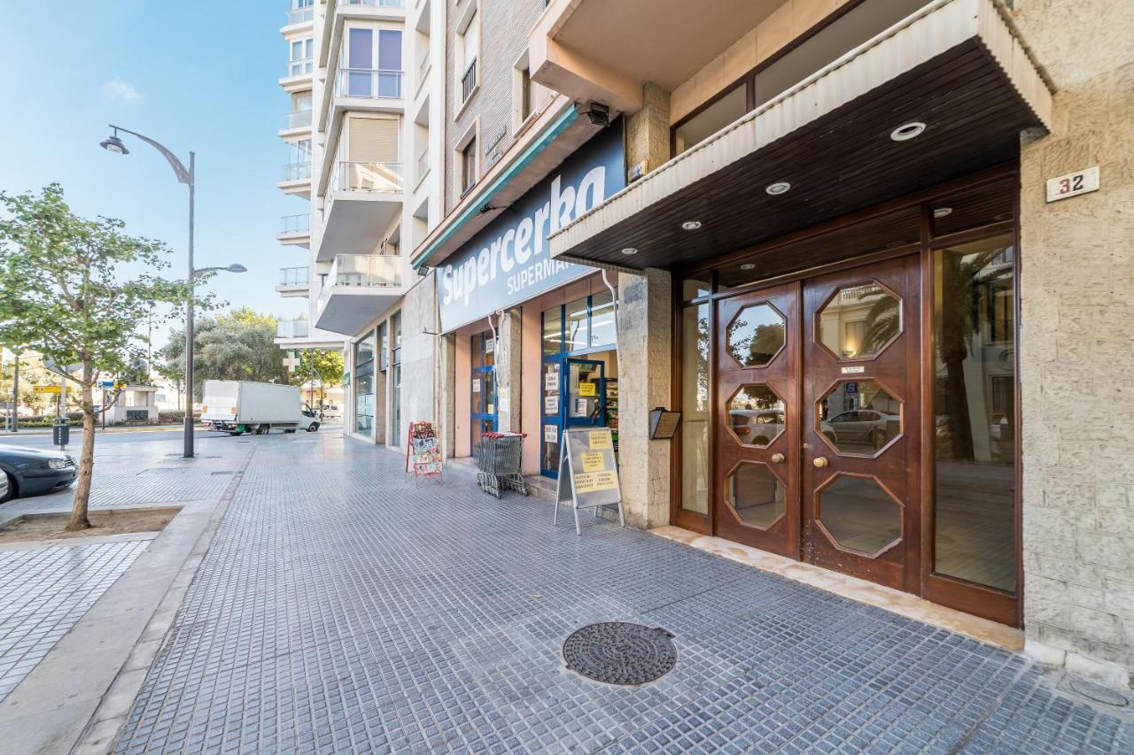 Colon & Soho By Ele Apartments Малага Экстерьер фото